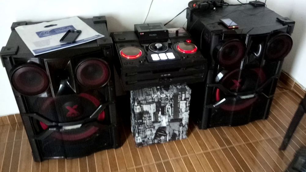 Vand System LG xboom cm9740