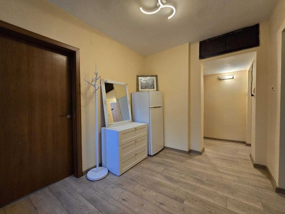 Дава се под наем Двустаен апартамент в София, Драгалевци - 76 кв.м за 590 € - Снимка #1