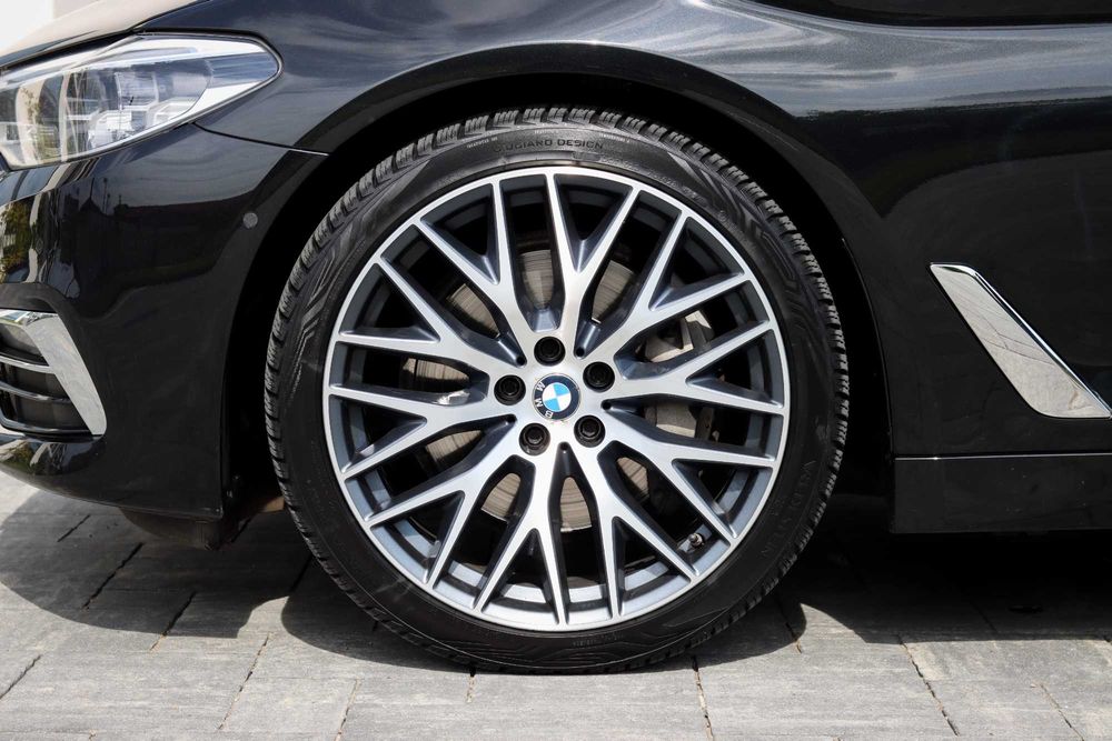 BMW 5 Series 2018 — imagine 4
