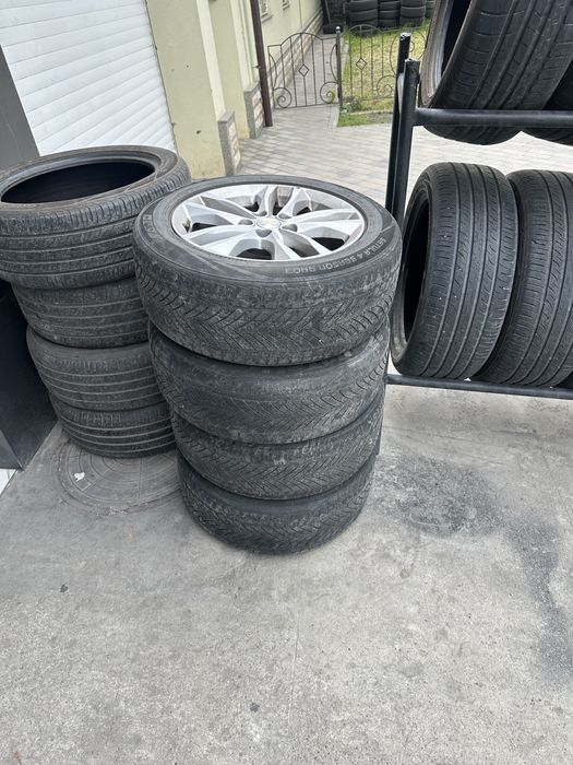 Срочно продаются диски малибу 2