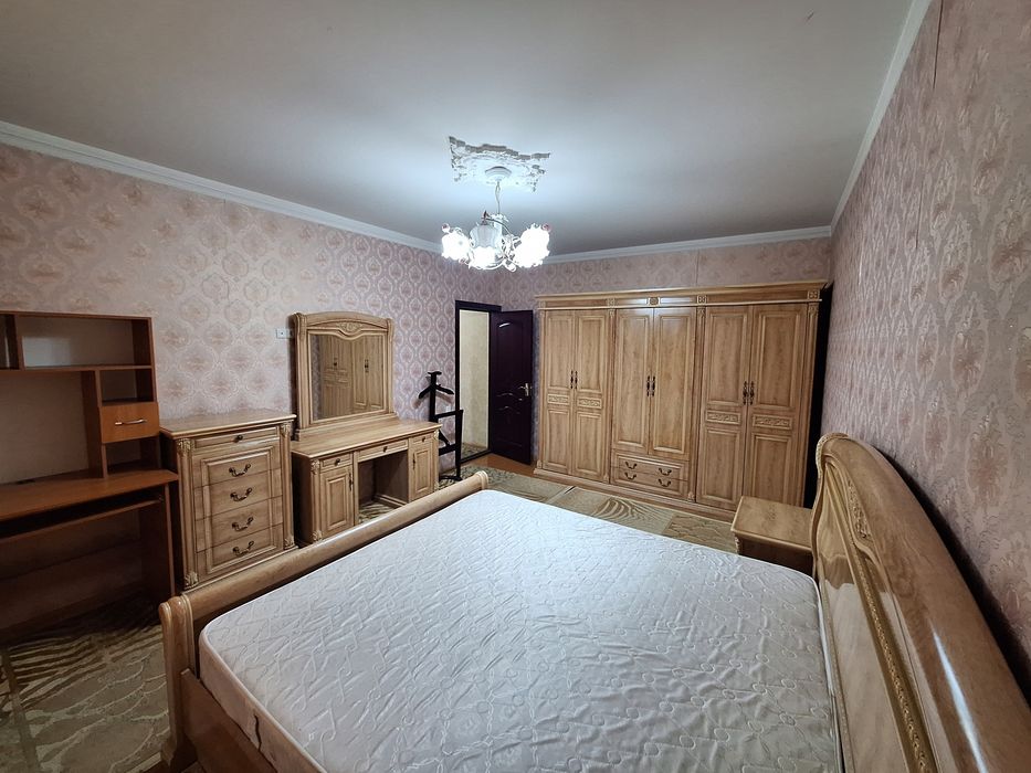 Сдаётся 5 комнатная квартира в госпиталке (Аренда Мирабад)