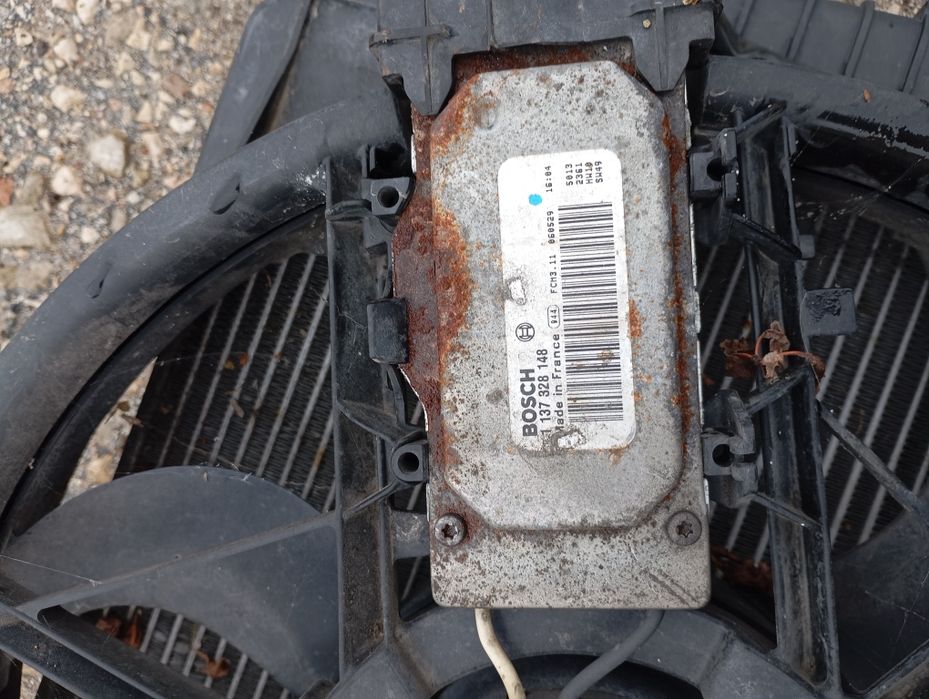 Воден и климатичен радиатор Ford C-Max 1.8i