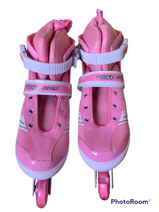 Роликовые коньки