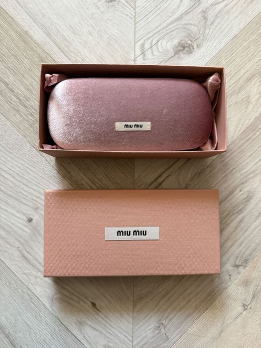 Очила Miu Miu нови