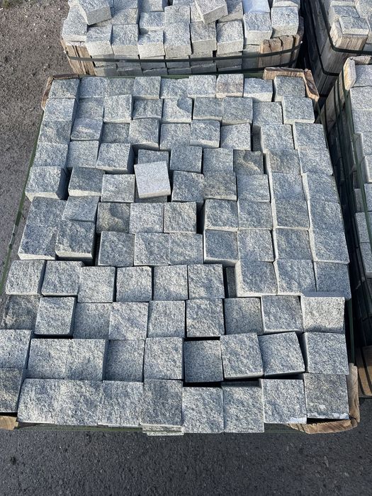 Бручатка из гранита