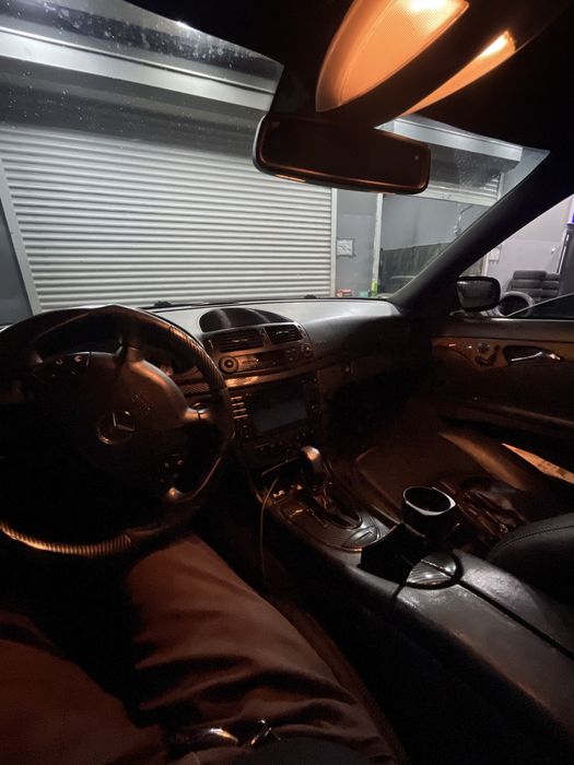 продам мерседэс w211