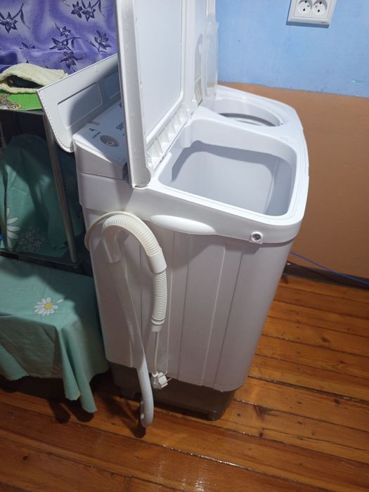 Продам стиральную машину SIRIUS