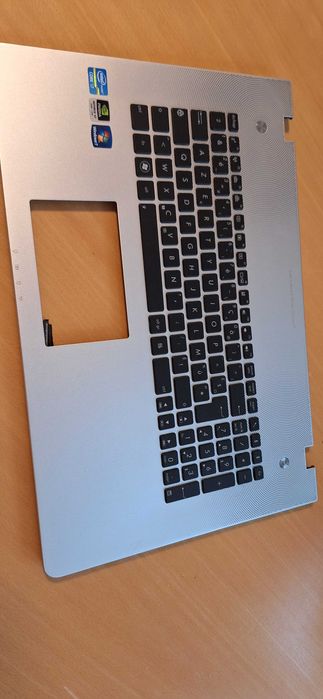 Горен капак за Asus N76