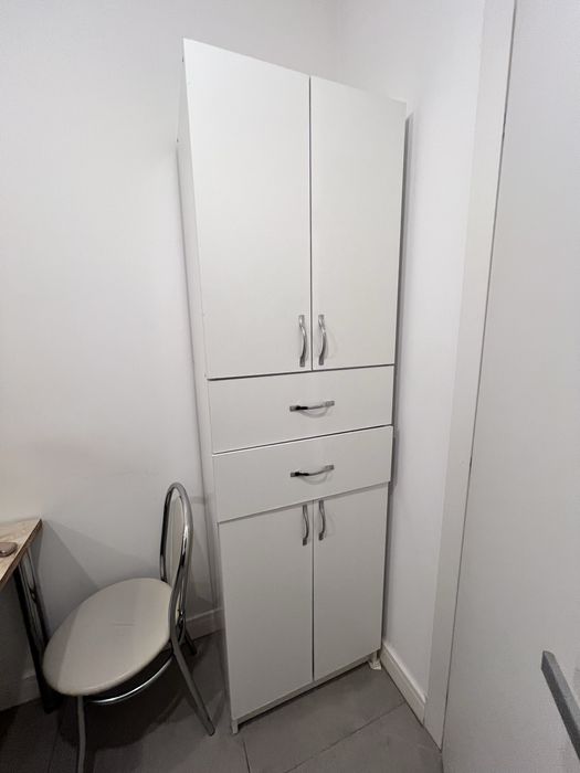 Dulap alb din lemn cu 4 sertare