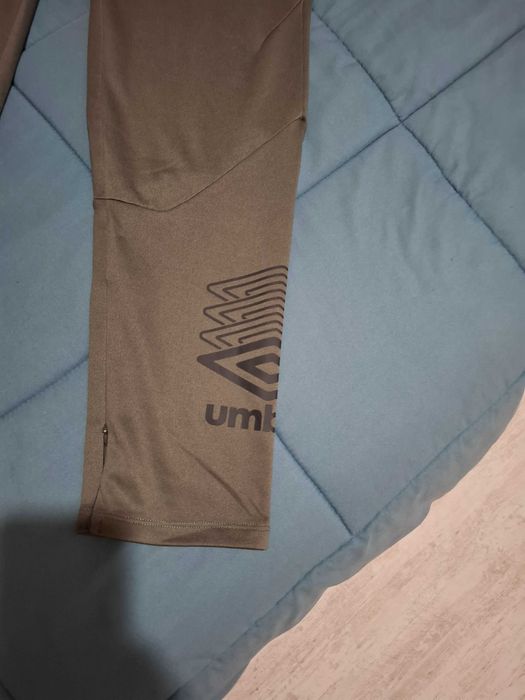 Спортно долнище Umbro