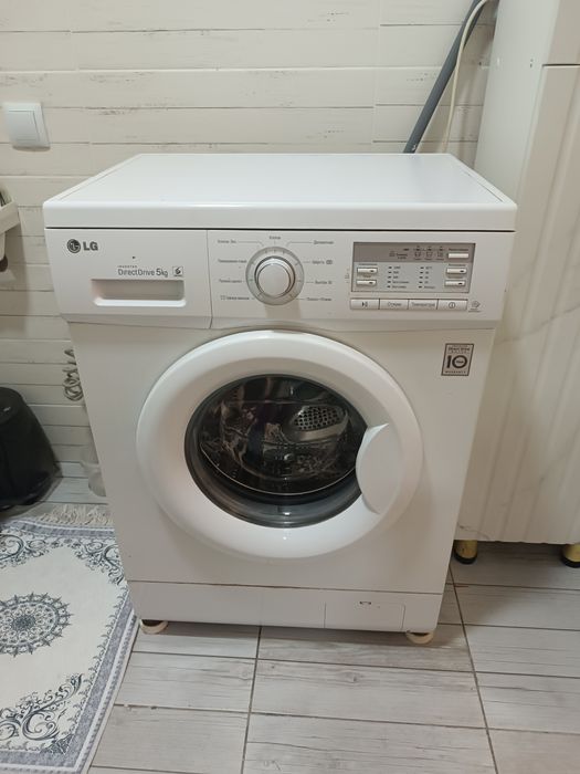 Продам стиральную машину