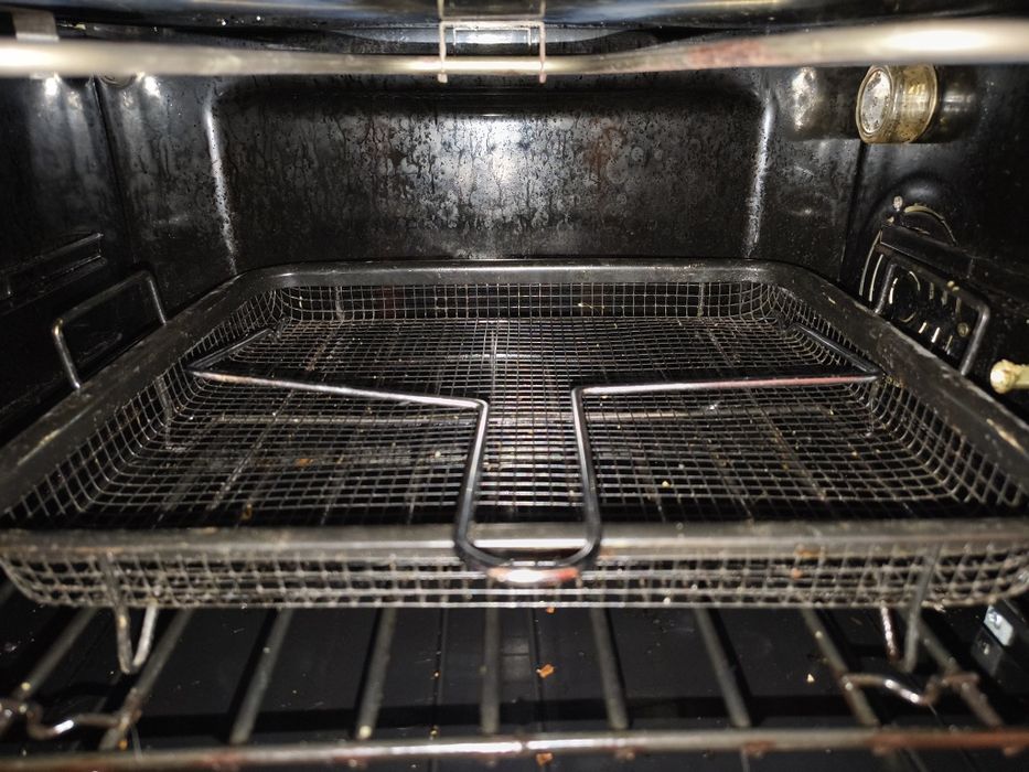 Cuptor electric cu rotisor si  convectie (ventilator) 60 L + accesorii