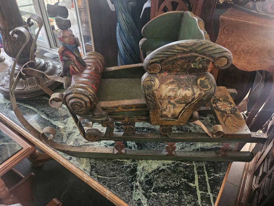 Ръчно изработена колекционерска шейна