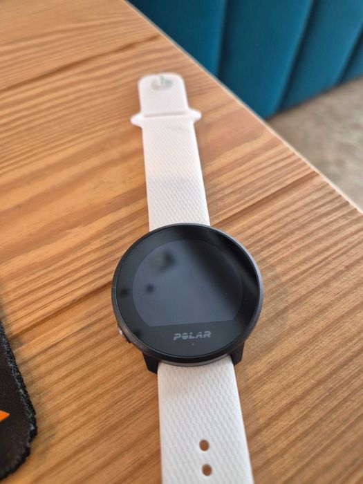 Polar Часовник Unite Fitness Watch