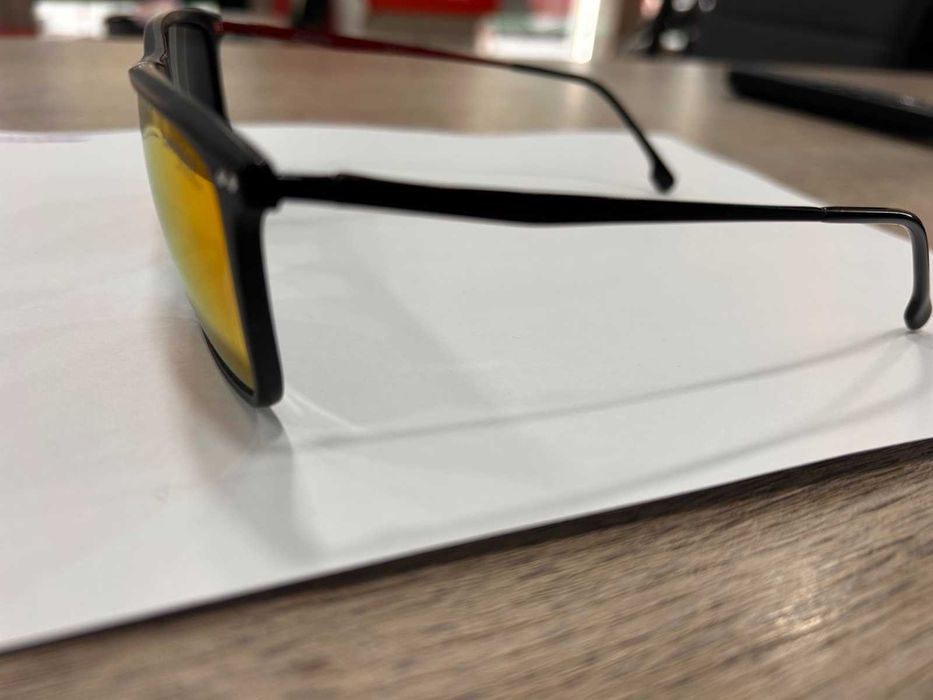 Очила Carrera запазени, черен цвят