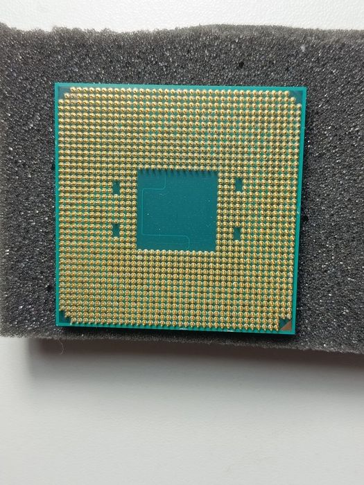Процессор AMD Ryzen 5 2400G