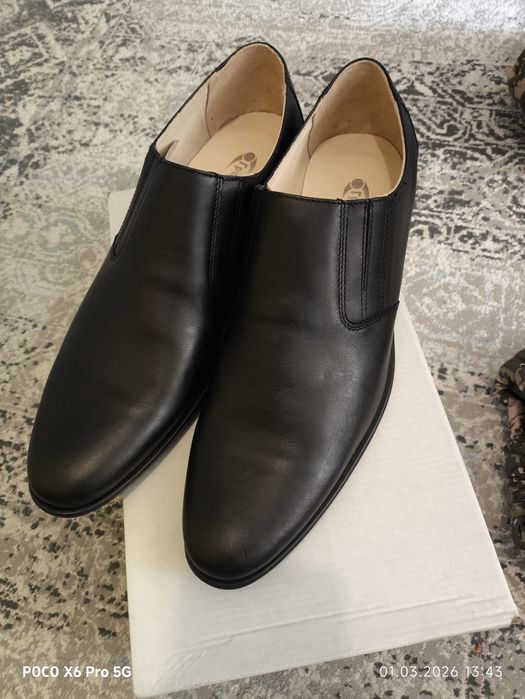 Продам туфли кожанные 45р. Новые