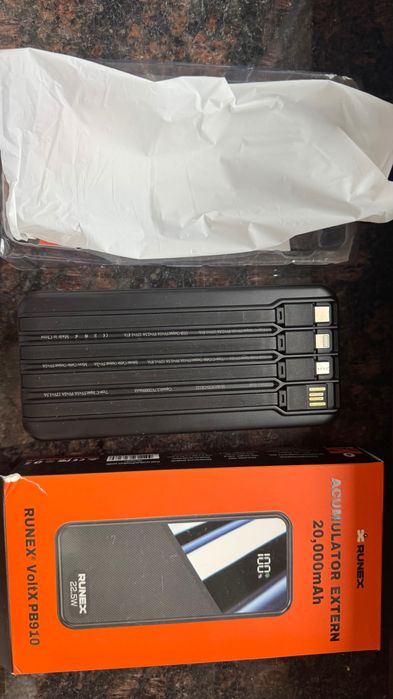 Baterie externa 20000mAh noua in garantie