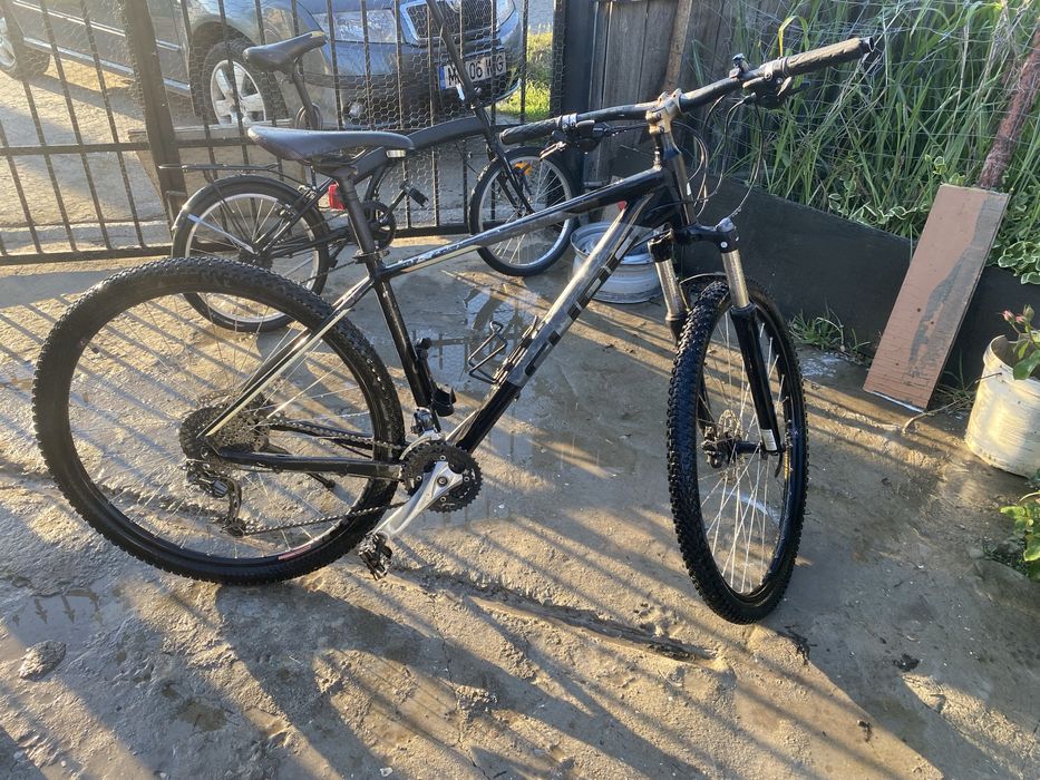 vand urgent bicicleta de munte!
