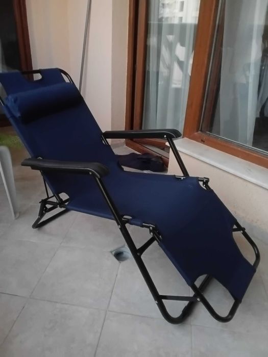 Продавам шезлонги
