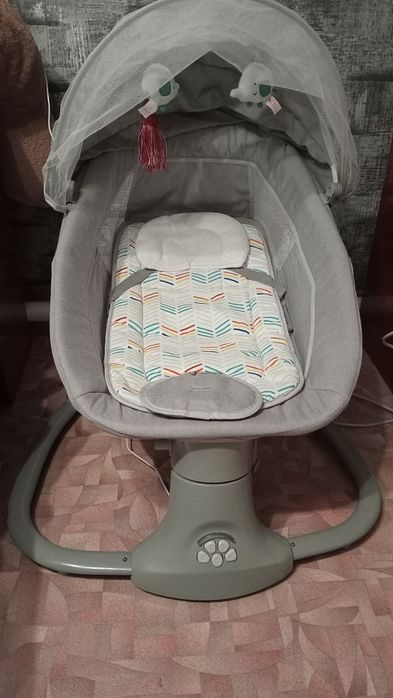 Шезлонг детский...