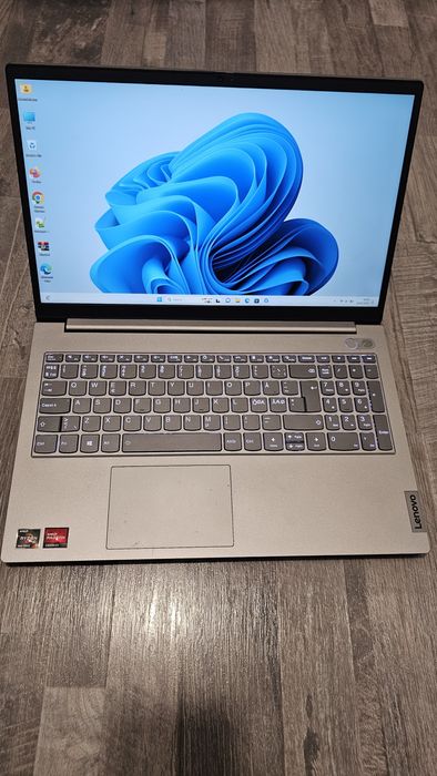 Laptop Lenovo ThinkBook Amd Ryzen 5 5500U