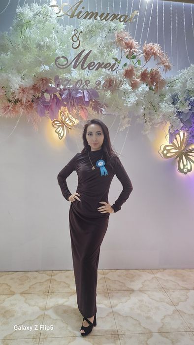 Шикарное платье zara