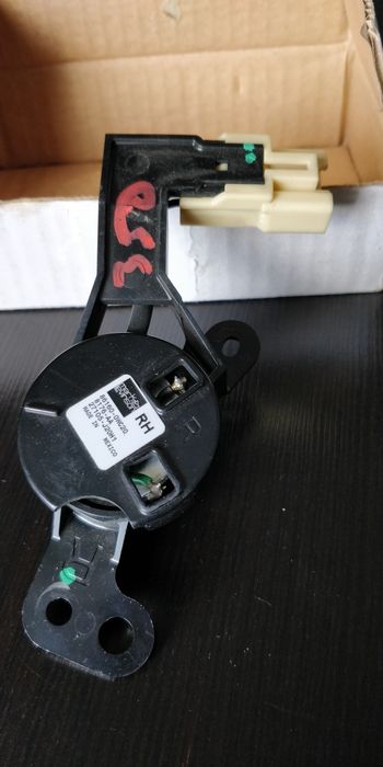 Лексус RX300/330/350. Динамик