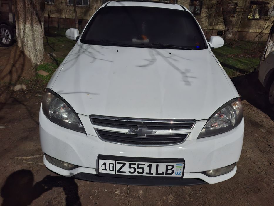 Lasetti Jentra qilingan avtomat