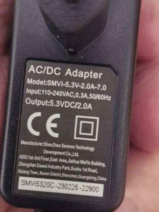 Блок питания (адаптер) 5.3V 2.0A.