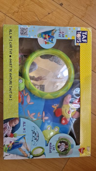 Игрушка в автомобиль