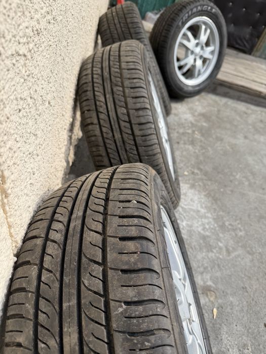 Продам диски с резиной