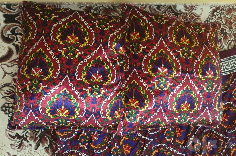 Tayyor kurpacha yostiqlar sotiladi
