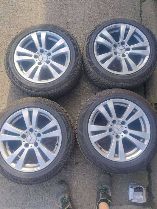 Set Jante Aliaj Originale Mercedes E-Class R16 + Anvelope Iarnă ( Doublestar Winterking, 205/55 R16 91T, DOT: (2124)