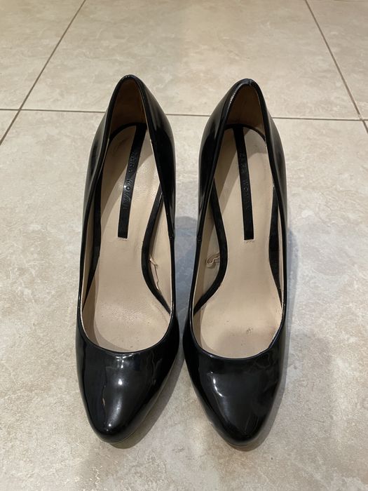 Туфли ZARA лаковые , 36р