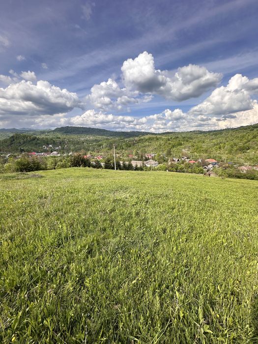 Proprietate premium 11,5 ha-teren intravilan si constructii
