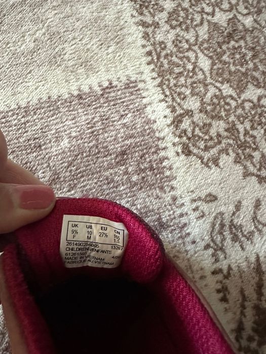 Детски оригинални маратонки адидас + други