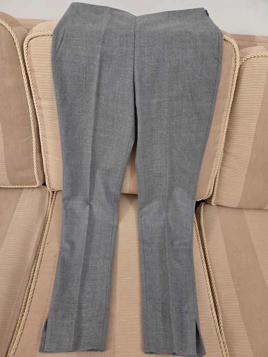 Pantaloni 92% lana gri deschis