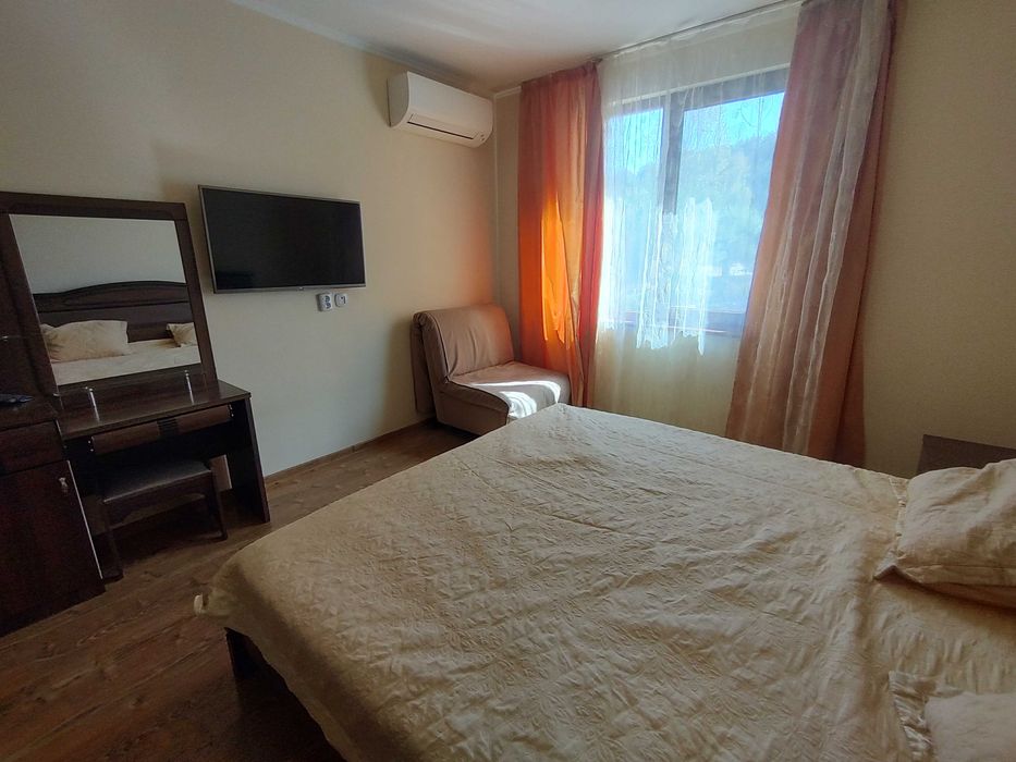 Продава се Тристаен апартамент в с. Шкорпиловци, Област Варна - 123 кв.м за 1318 €/кв.м - Снимка #19