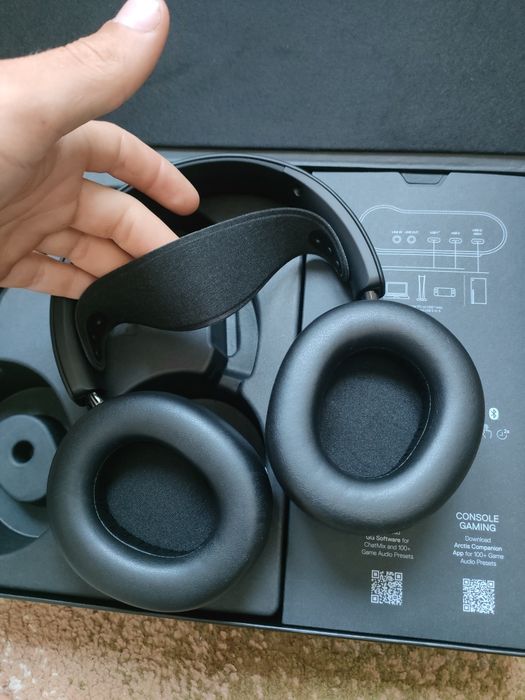 Vand căști wireless steelseries arctis nova elite