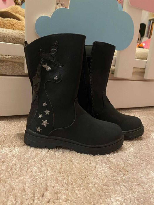 Cizme nr 25 ro 16 cm interior noi!
