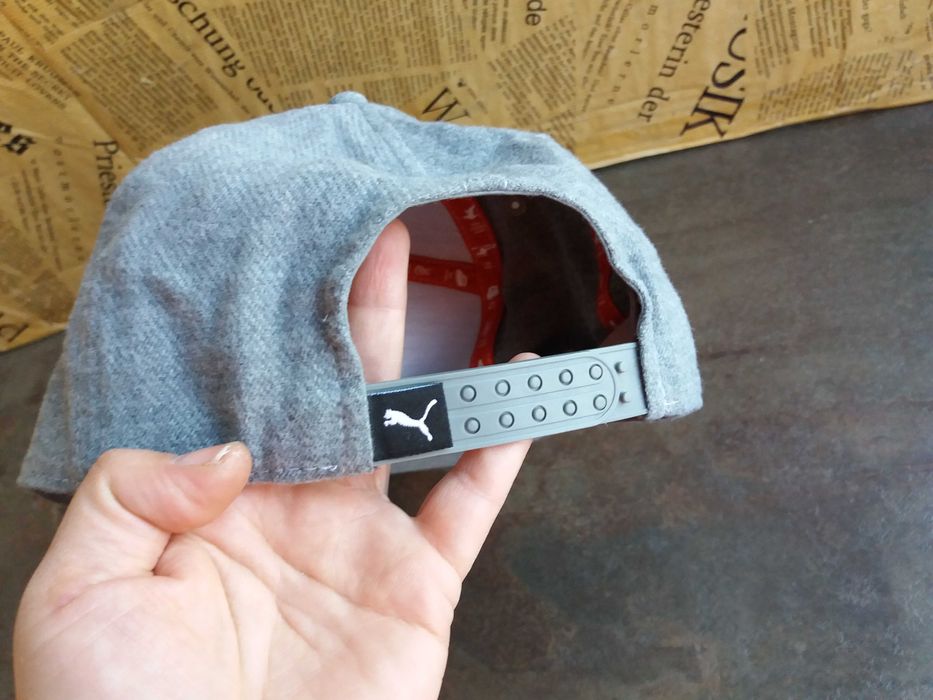 мъжка шапка с козирка Puma зимна жокейка пума,Нова!