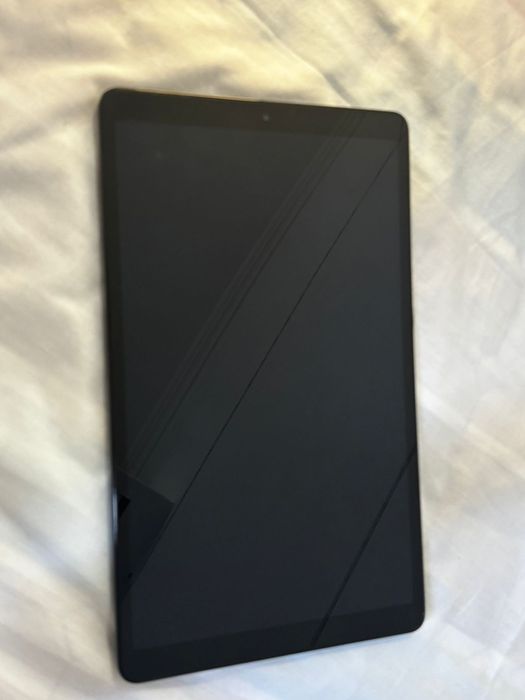 Продам Samsung Galaxy Tab A 32 ГБ 10,1 дюйма
Планшету 5 лет.
Состояние