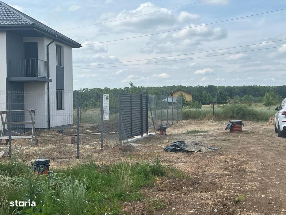 Vand Teren intravilan Branesti Str Violetelor 1036mp direct proprietar