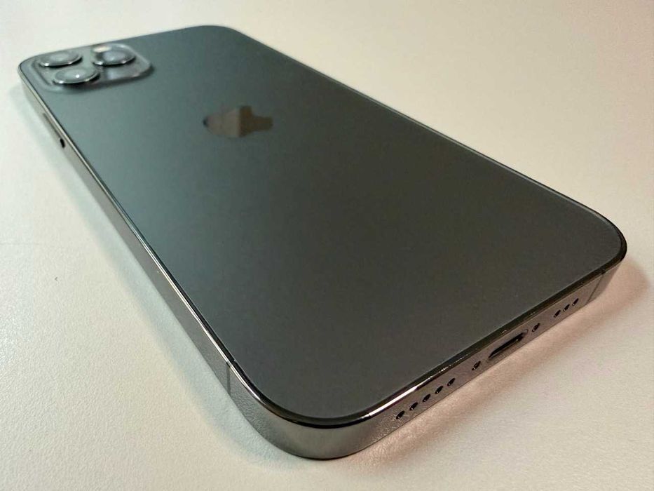 Apple / iPhone 12 Pro 128 Gb / Graphite / 100% Acumulator