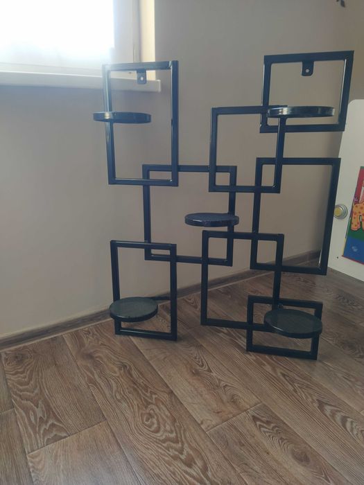 Цветарник (стенен)