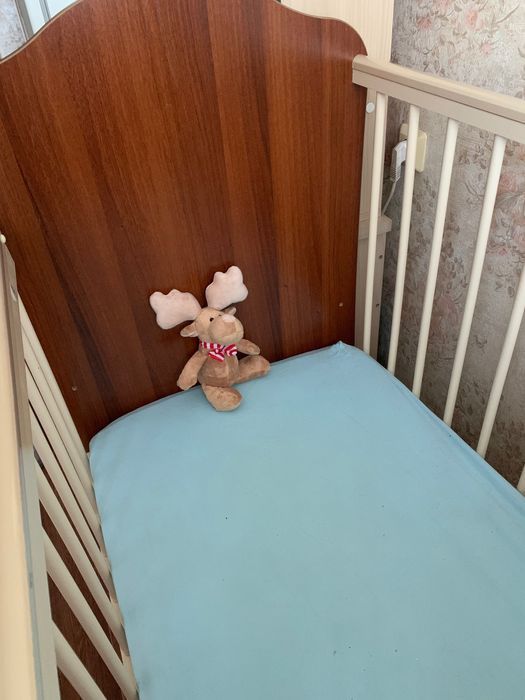 Продаю Детскую кроватку