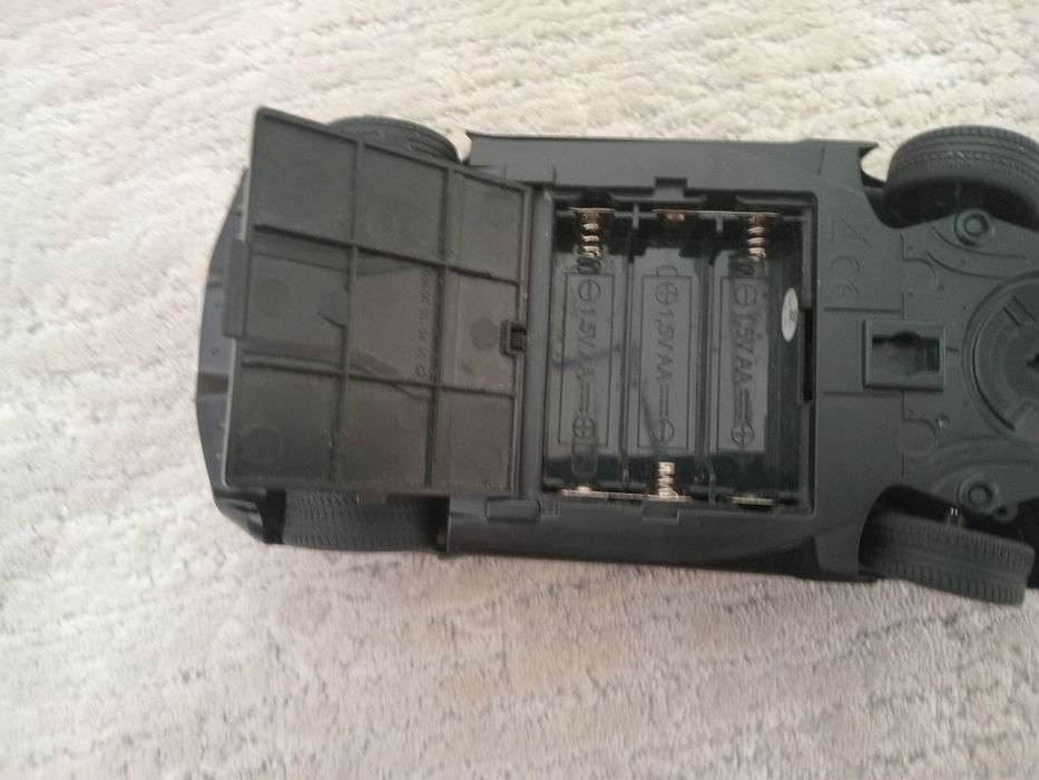 Радиоуправлаемая машинка