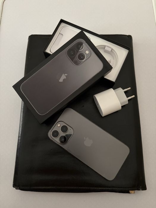 Продам Iphone 13 pro