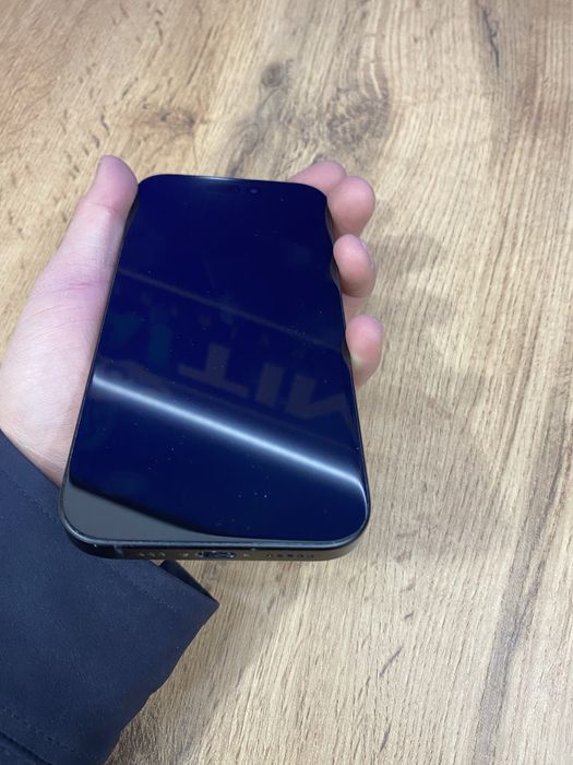Продам iphone 15 128gb